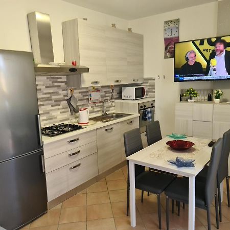 Holiday Olbia Appartamento A Due Passi Dal Lungomare E Centro Citta Buitenkant foto